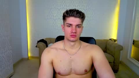 MaxKaiden online show from 21, 4, 2026