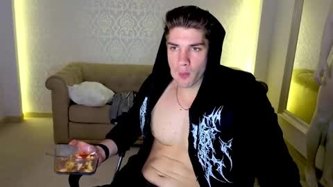 MaxKaiden online show from 4, 6, 2026