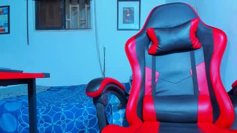 MAX online show from 14, 9, 2025