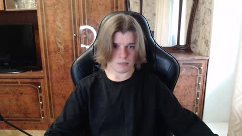 Snapshot of maxplay18 chatting on 7, 10, 2025 Max online show from 7, 10, 2025