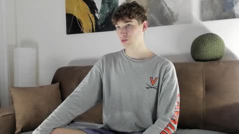 Snapshot of maxwellchik chatting on 6, 10, 2025 maxwellchik online show from 6, 10, 2025