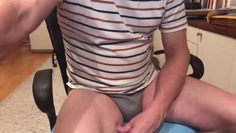 Max online show from 14, 10, 2025