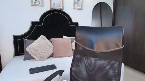 Maxxi online show from 12, 9, 2025