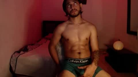 maxximus_10 online show from 28, 1, 2025