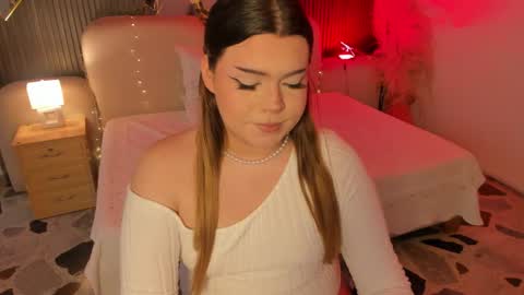 Maxine Minx online show from 3, 3, 2026