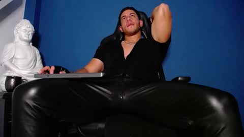 maxxxpowerful online show from 26, 11, 2025