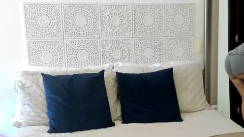 Snapshot of maxzy_star chatting on 27, 1, 2025 Victoria online show from 27, 1, 2025