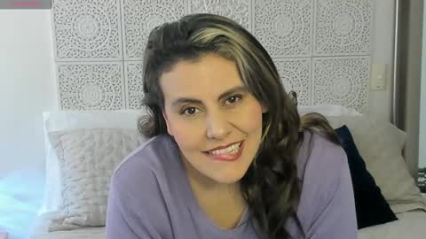 Snapshot of maxzy_star chatting on 6, 3, 2025 Victoria online show from 6, 3, 2025