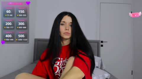 may_xx online show from 17, 12, 2024