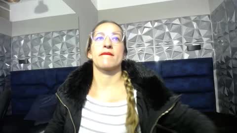 Maya online show from 4, 10, 2025