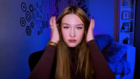 Maya online show from 6, 1, 2026