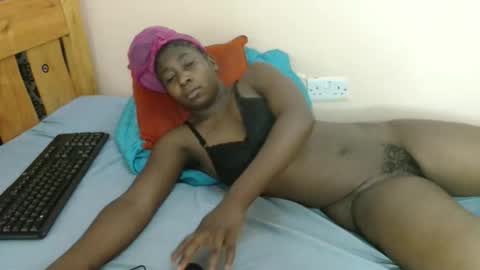 Snapshot of maya_nyla chatting on 15, 4, 2026 Faith online show from 15, 4, 2026