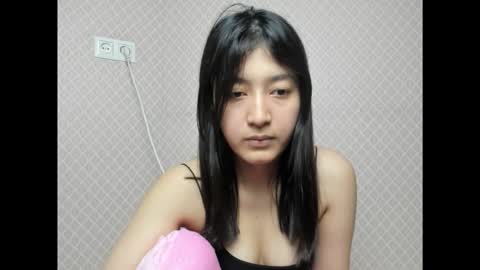 Snapshot of mayachka10 chatting on 3, 10, 2025 mayachka10 online show from 3, 10, 2025