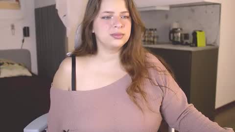 Snapshot of mayaik chatting on 1, 11, 2025 mayaik online show from 1, 11, 2025