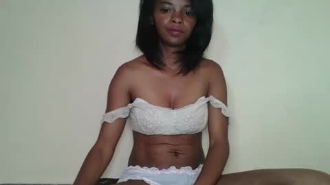 mayalabelle online show from 20, 11, 2025