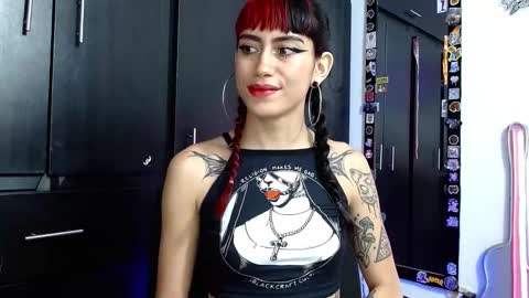 Snapshot of mayaredd chatting on 9, 12, 2024 mayaredd online show from 9, 12, 2024