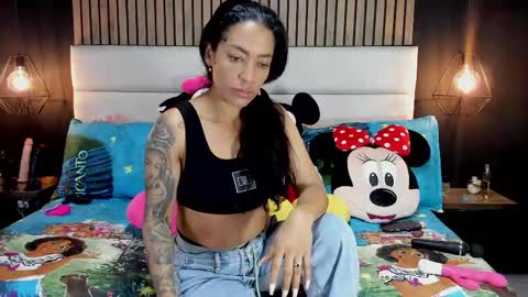 Snapshot of mayarusell01 chatting on 13, 2, 2025 Nicolle Ruselle Hello my lovely schedule for great fun from 630 am and end 800 pm Colombian time I wait for you online show from 13, 2, 2025