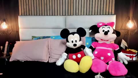 Snapshot of mayarusell01 chatting on 16, 2, 2025 Nicolle Ruselle Hello my lovely schedule for great fun from 630 am and end 800 pm Colombian time I wait for you online show from 16, 2, 2025