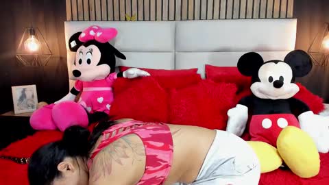 Snapshot of mayarusell01 chatting on 27, 2, 2025 Nicolle Ruselle Hello my lovely schedule for great fun from 630 am and end 800 pm Colombian time I wait for you online show from 27, 2, 2025