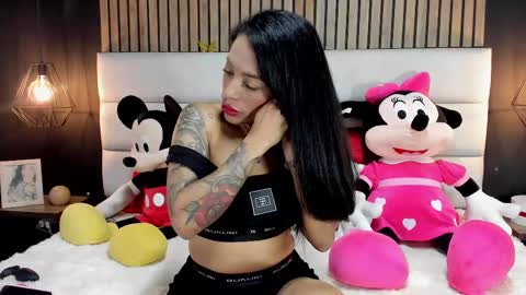Snapshot of mayarusell01 chatting on 6, 3, 2025 Nicolle Ruselle Hello my lovely schedule for great fun from 630 am and end 800 pm Colombian time I wait for you online show from 6, 3, 2025