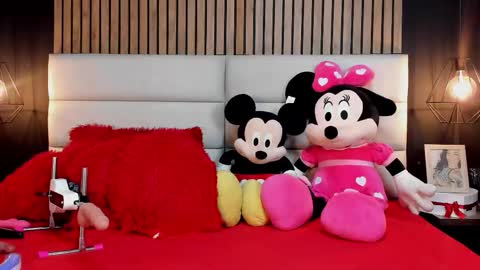 Snapshot of mayarusell01 chatting on 30, 9, 2025 Nicolle Ruselle Hello my lovely schedule for great fun from 630 am and end 800 pm Colombian time I wait for you online show from 30, 9, 2025