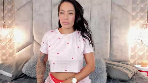 Snapshot of mayarusell01 chatting on 12, 10, 2025 Nicolle Ruselle Hello my lovely schedule for great fun from 630 am and end 800 pm Colombian time I wait for you online show from 12, 10, 2025