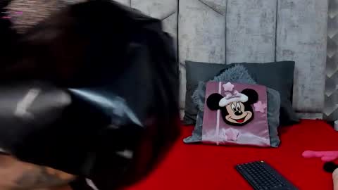 Snapshot of mayarusell01 chatting on 27, 11, 2025 Nicolle Ruselle Hello my lovely schedule for great fun from 630 am and end 800 pm Colombian time I wait for you online show from 27, 11, 2025