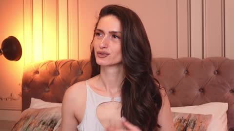 Snapshot of mayavixxen chatting on 3, 2, 2025 MayaVixxen online show from 3, 2, 2025