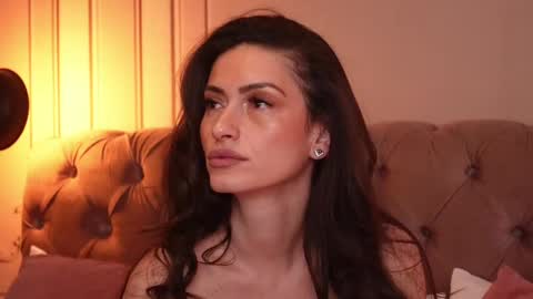 Snapshot of mayavixxen chatting on 6, 3, 2025 MayaVixxen online show from 6, 3, 2025