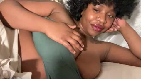 mayluvsu online show from 25, 2, 2026