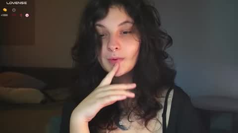 Snapshot of maymary_ chatting on 19, 9, 2025 Mary . online show from 19, 9, 2025