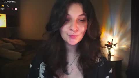 Snapshot of maymary_ chatting on 10, 10, 2025 Mary . online show from 10, 10, 2025