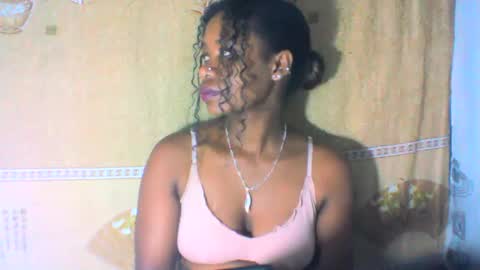 Snapshot of mayrah5 chatting on 7, 3, 2025 mayrah online show from 7, 3, 2025