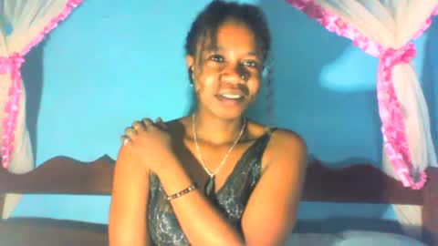 Snapshot of mayrah5 chatting on 8, 3, 2025 mayrah online show from 8, 3, 2025