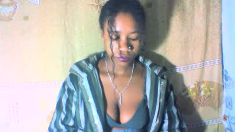 Snapshot of mayrah5 chatting on 9, 3, 2025 mayrah online show from 9, 3, 2025