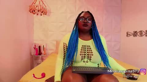 May online show from 18, 11, 2025