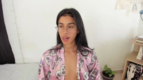 Snapshot of mazikeen_18 chatting on 10, 1, 2025 mazikeen_18 online show from 10, 1, 2025