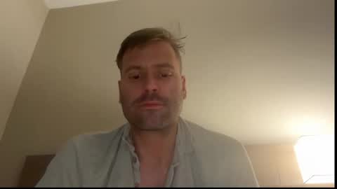 Snapshot of mbnc chatting on 20, 5, 2026 lol online show from 20, 5, 2026