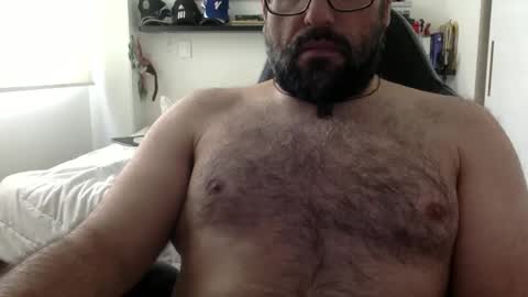 Snapshot of mbotve chatting on 6, 5, 2026 VzlaMan online show from 6, 5, 2026