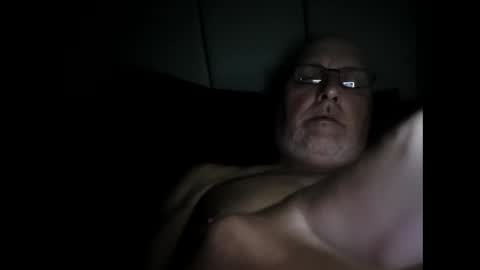Snapshot of mbravo420 chatting on 11, 4, 2026 mbravo420 online show from 11, 4, 2026
