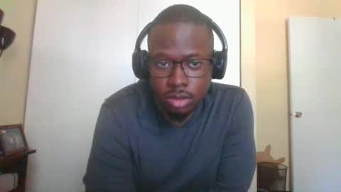 Snapshot of mbsupreme chatting on 17, 9, 2025 Mark online show from 17, 9, 2025