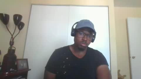 Snapshot of mbsupreme chatting on 22, 9, 2025 Mark online show from 22, 9, 2025