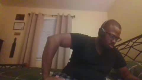 Snapshot of mbsupreme chatting on 25, 9, 2025 Mark online show from 25, 9, 2025