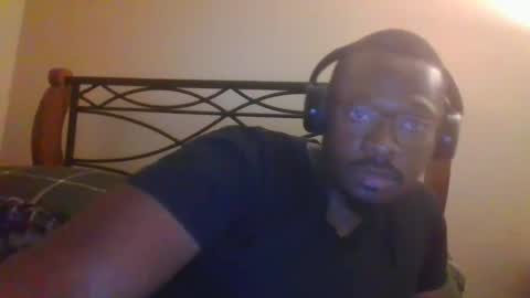 Snapshot of mbsupreme chatting on 8, 10, 2025 Mark online show from 8, 10, 2025