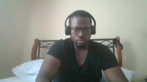 Snapshot of mbsupreme chatting on 18, 10, 2025 Mark online show from 18, 10, 2025