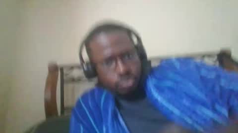 Snapshot of mbsupreme chatting on 19, 10, 2025 Mark online show from 19, 10, 2025