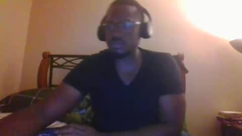 Snapshot of mbsupreme chatting on 1, 11, 2025 Mark online show from 1, 11, 2025