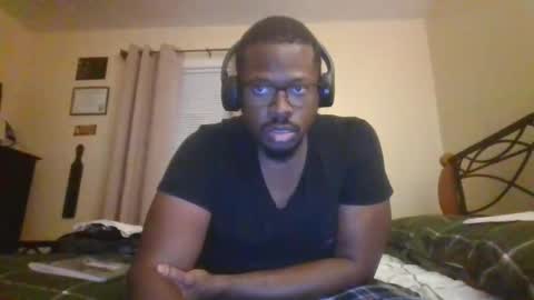 Snapshot of mbsupreme chatting on 3, 11, 2025 Mark online show from 3, 11, 2025