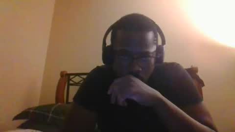 Snapshot of mbsupreme chatting on 10, 11, 2025 Mark online show from 10, 11, 2025