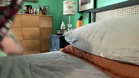 mcrizzle2 online show from 18, 4, 2026